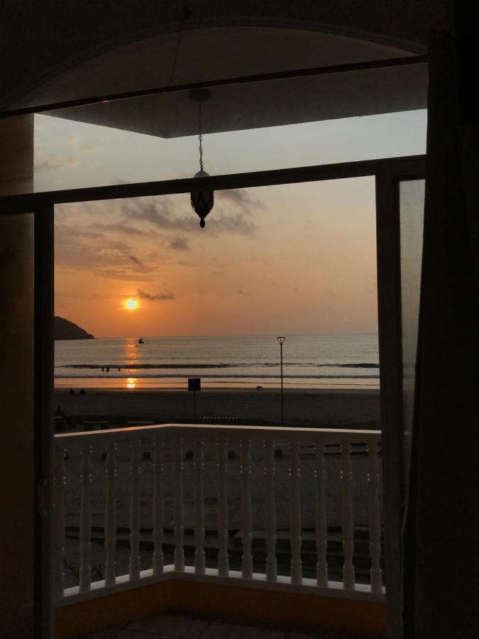 El Nido Boutique B&B Puerto Lopez Exterior photo